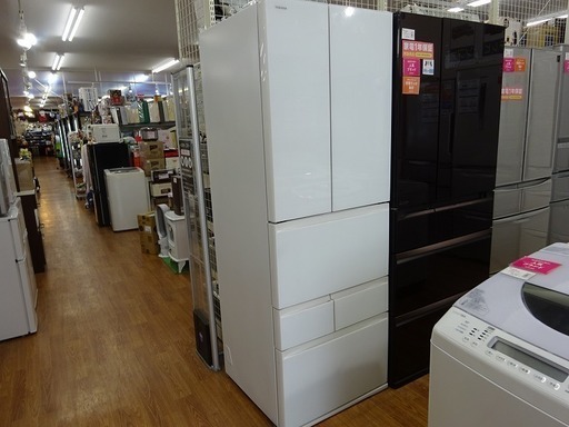 【TOSHIBA】1年保証付！2017年製の6ドア冷蔵庫売ります！
