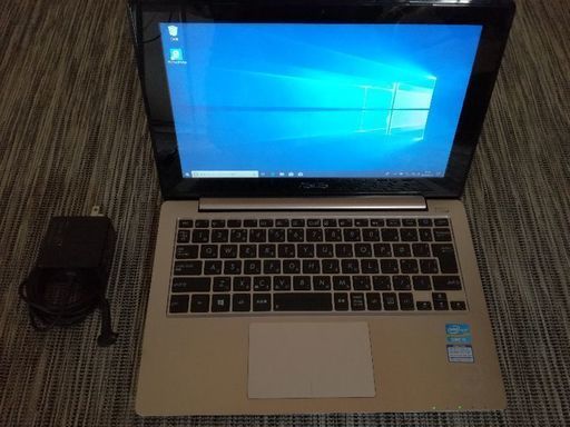 エイスースノートブック　asus notebook x202e core i3