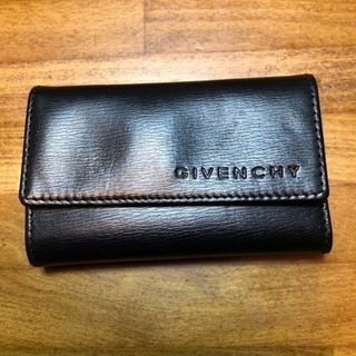 美品！GIVENCHY  キーケース