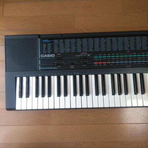 CASIO　電子ピアノ　CT-650