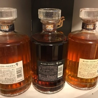 サントリーウイスキー響700ml豪華3本！