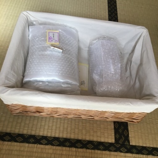 新品未使用 2 ペットお見送り用品 棺 棺布団 骨壷 猫ちゃん 小型犬サイズ