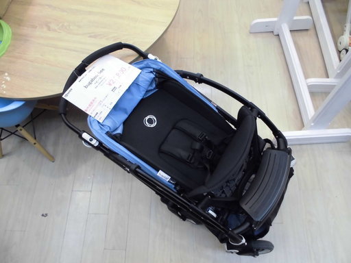 安心の保証付！クリーニング済み！BUGABOO bee ベビーカーです！
