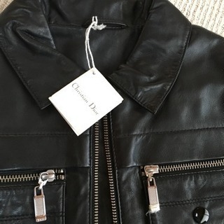 Dior キッズ 140 新品タグ付き レザージャケット クリスチャンディオール Dior キッズ 140 新品タグ付き レザージャケット クリスチャンディオール