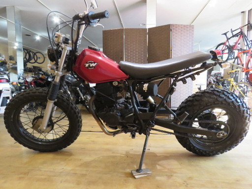 ヤマハ YAMAHA TW200 2JL ヤマハ 786km 200cc レッド 保険H31.3 エンジン実動! ロンスイスカチューン フルカスタム バイク エージング感あしゃれおつ！ 札幌発