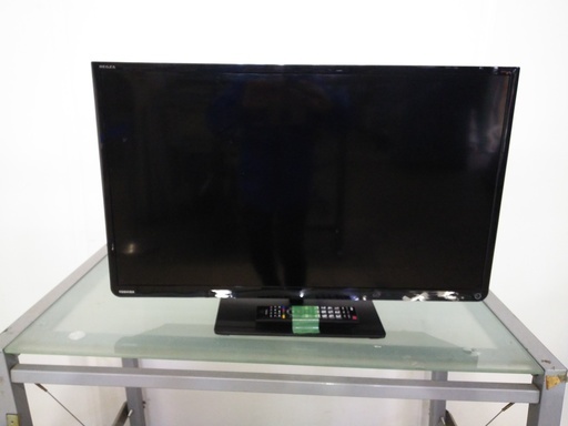 TOSHIBA/東芝　液晶カラーテレビ32S8　32型　2015年製