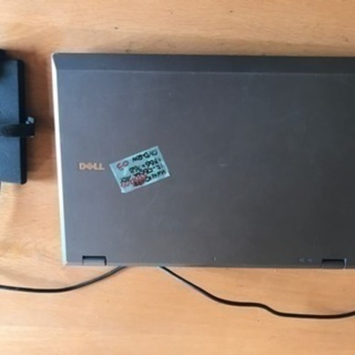 (お取引中）お得！SSD搭載！DEll latitude E5510 WIN10 pro64bit ACアダプター付　03