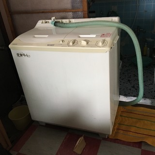 弐層式洗濯機