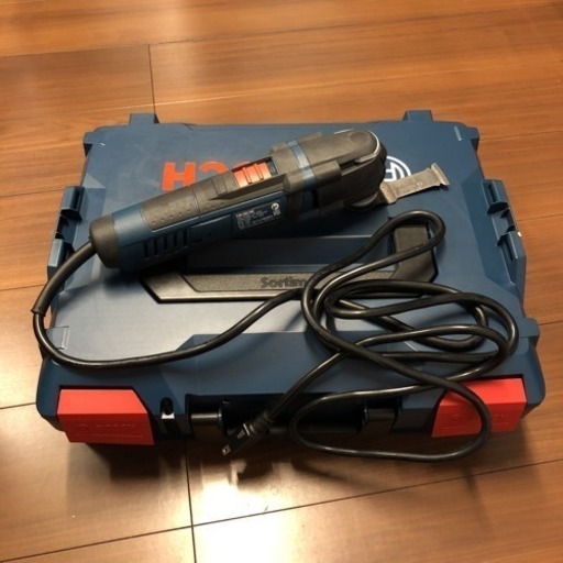 BOSCHマルチツール(カットソー) (ケース付き) GMF40-30L