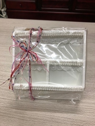 ハンドメイド ペン立て   白のお花付き