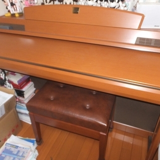 電子ピアノ、ヤマハClavinova（クラビノーバ）