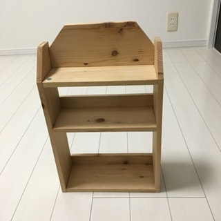 【無料】木製の小さな棚