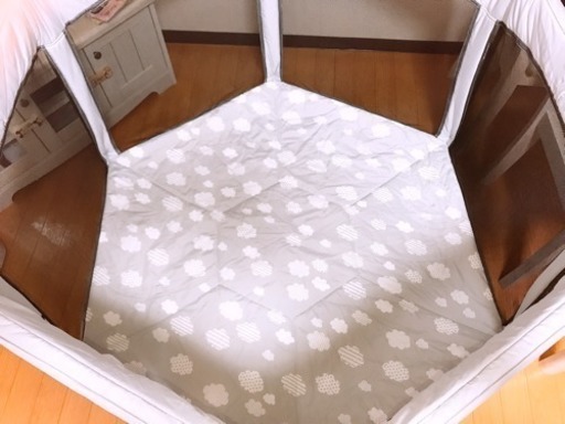 値下げました！洗えてたためるポータブルベビーサークル！