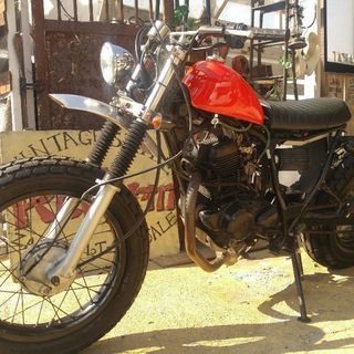 TW200トラッカーカスタムバイク☆TWベース 新品社外パーツ多数