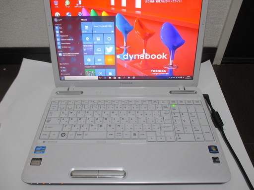 【美品】東芝dynabook T351/46CWD  Corei5／Win10ノートパソコンリカバリー済 中古動作品