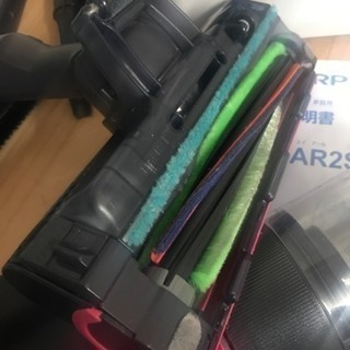 SHARP コードレススティッククリーナー 充電式掃除機 EC-AR2S