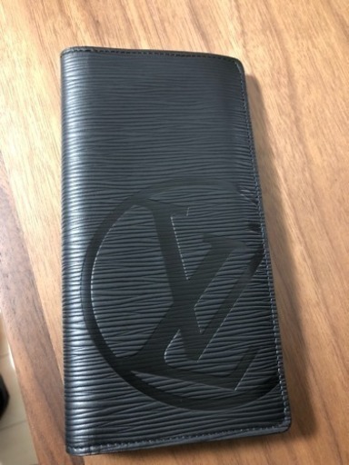 美品 LOUIS VUITTON ルイヴィトン エピ ポルトフォイユ・ブラザ LVサークルロゴ