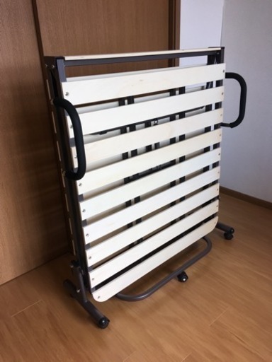 ニトリ 折りたたみスノコベッド