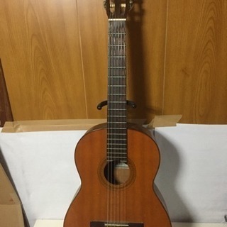 3 ヤマハ クラシックギター C-320