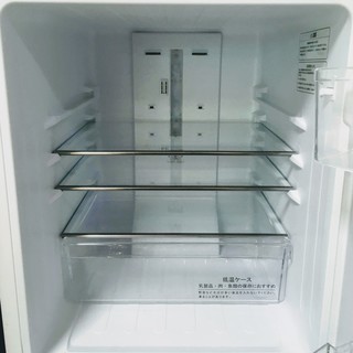 【送料無料・設置無料サービス有り】冷蔵庫 2018年製 Hisense HR-G13A-W 中古