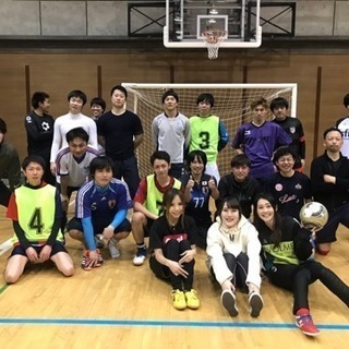 ⚽️事前告知⚽️ ✨現在11名参加予定👍）2月20日水曜日19時から22時まで３時間！キックオフ😊♫✨👍 ⚽️✨✨フットサル✨✨⚽️ レベル 超スーパー初心者〜中級者⚽️ - スポーツ