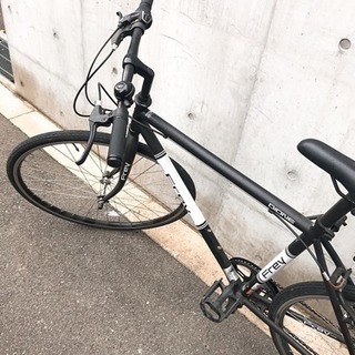 クロスバイク 美品クロスバイク安く譲ります❗️