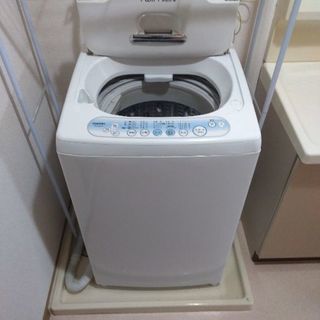 洗濯機TOSHIBA AW-105