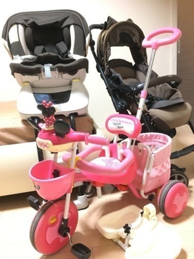 美品 チャイルドシート ベビーカー 三輪車 3点セット まとめ売り コンビ エールベベ ミニーちゃん