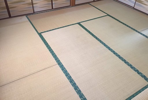 無料 残り6枚早い者勝ちでどうぞ 断熱材が入ったタタミ スタイロ畳 １枚だけでも持っていってください センチュリオン 石原町のカーペット マット ラグの中古あげます 譲ります ジモティーで不用品の処分