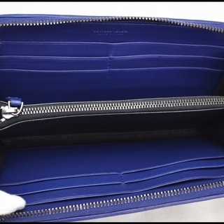 美品 ボッテガヴェネタ イントレチャート ラウンドファスナー 長財布