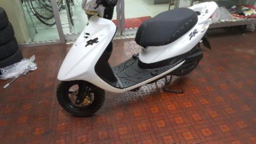 ヤマハJOGZR ホワイト　中古　距離少ない
