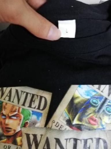 限定品ワンピースユニクロコラボt シャツ アーチ 西鉄福岡 天神 のtシャツ メンズ の中古 古着あげます 譲ります ジモティーで不用品の処分