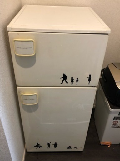 日立冷蔵庫売ります。