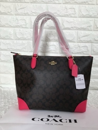 COACH コーチ】新品♡ シグネチャー♡ トートバック ピンクレッド
