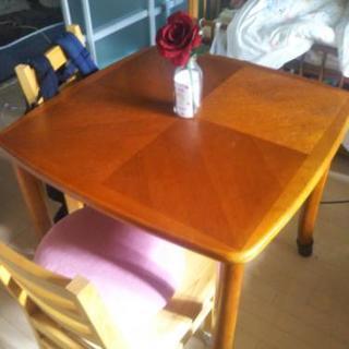最終値下げしました 木製テーブル