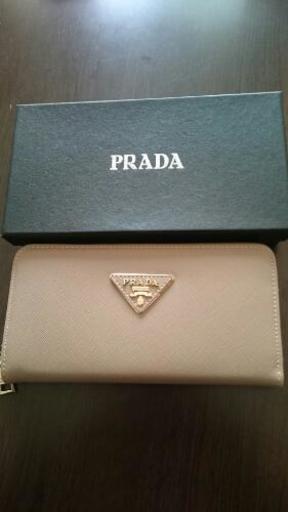 PRADA☆財布