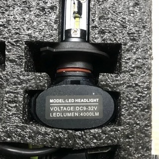 LEDヘッドライトバルブ 4000lm H4バルブ
