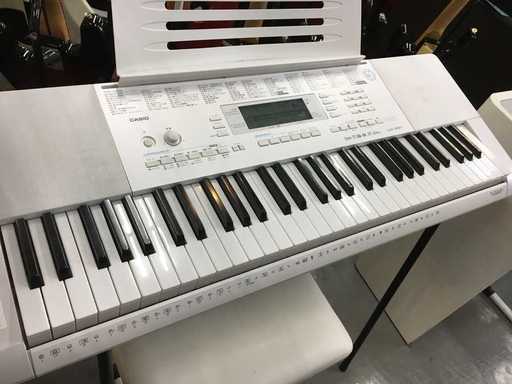 【CASIO】キーボード＜光ナビゲーション＞入荷しました！！