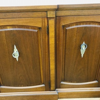 大特価！！DREXEL HERITAGEサイドボードあります！！