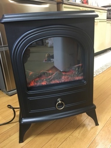 暖炉型ファンヒーター