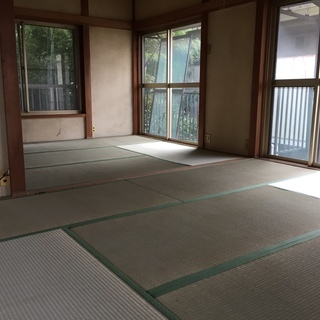 広々間取りの5DK一戸建物件 ペット可 庭あり 駐車場あり