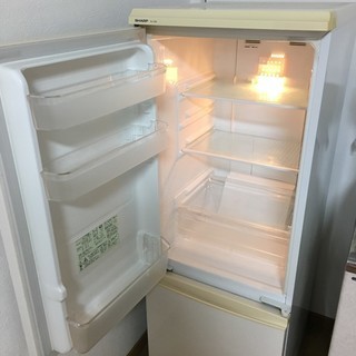 (2月23,24,27日引取限定）シャープ冷凍、冷蔵庫１６５L ...