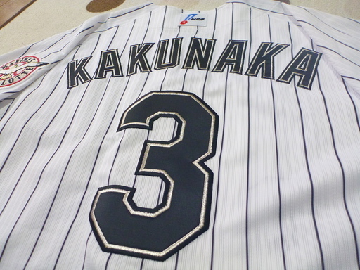 角中選手サイン入り 千葉ロッテマリーンズユニフォーム