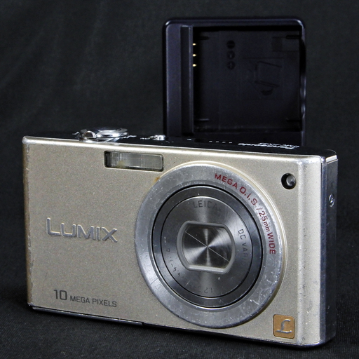 パナソニック デジタルカメラ LUMIX FX35 グロスゴールド Used