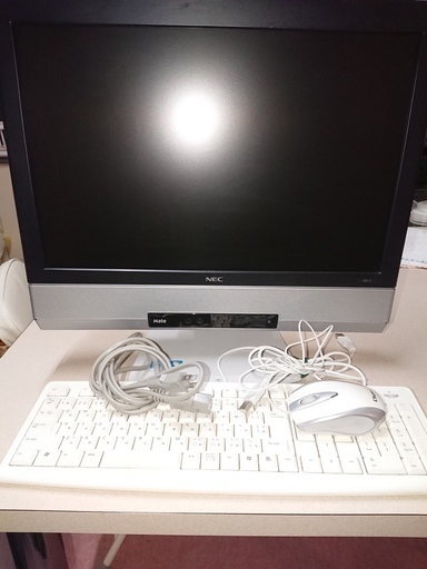 デスクトップ一体型パソコン多少難ありcorei5
