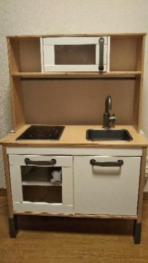 【交渉中】イケア おままごとキッチン 道具付き
