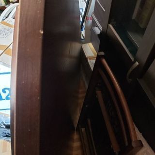 左扉ガラス 右扉木 のおしゃれ棚