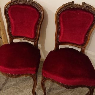 赤い椅子 アンティーク 二脚セット 差し上げます。