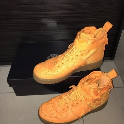 NIKE SF AF1 MID(LASER ORANGE/LASER ORANGE-GUM MED BROWN)(ナイキ スペシャル フィールド エア フォース 1 ミッド)