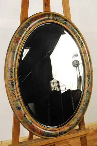 8313　イタリア製 オーバル 壁掛け鏡　ミラー　楕円形　木製　アンティーク　幅65ｃｍ　高さ84ｃｍ　アントレ
